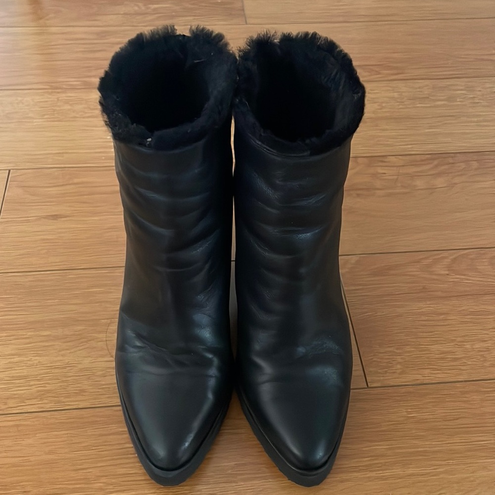 Tamara Mellon Great Escape wedge shearling bootie, size 35